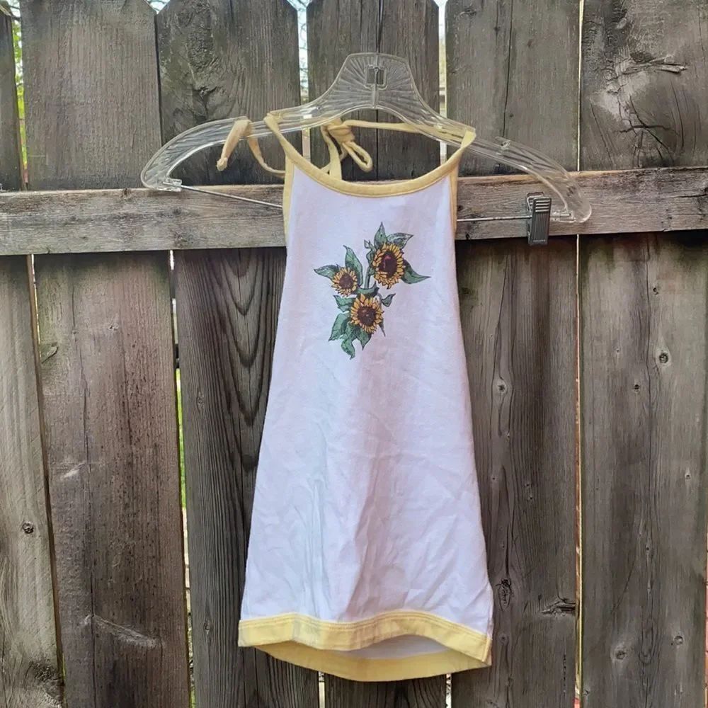 American Eagle Outfitters sunflower halter top sz. S